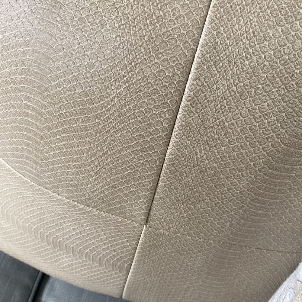 Custom High-End Accent Pillows (2) - Picture 4 of 6